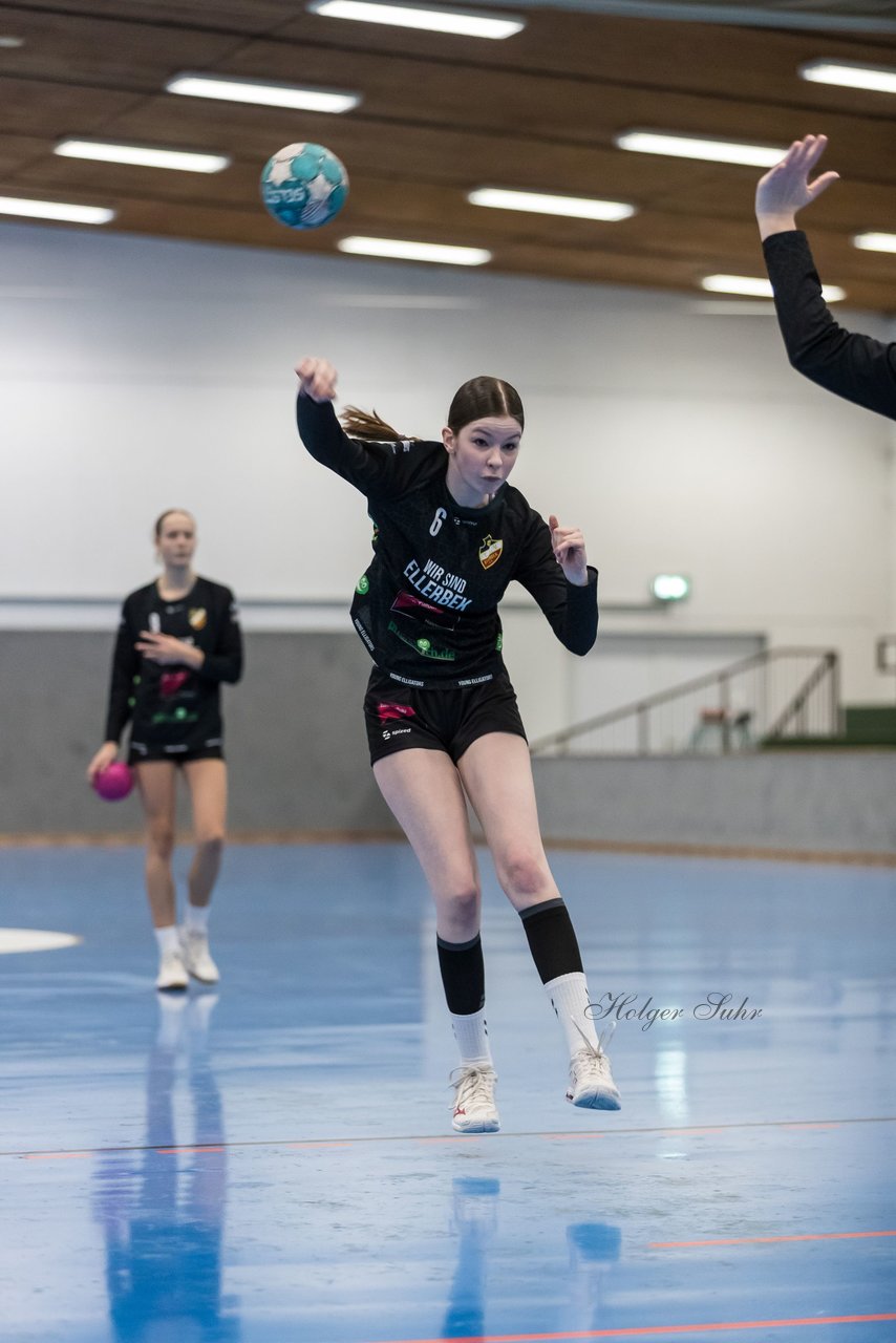 Bild 158 - wBJ TSV Ellerbek - TSV Uetersen : Ergebnis: 15:10